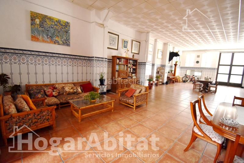 Foto 485fa329-c28a-4c35-a755-af92ec2607e9. Haus mit parking in Centro Burriana