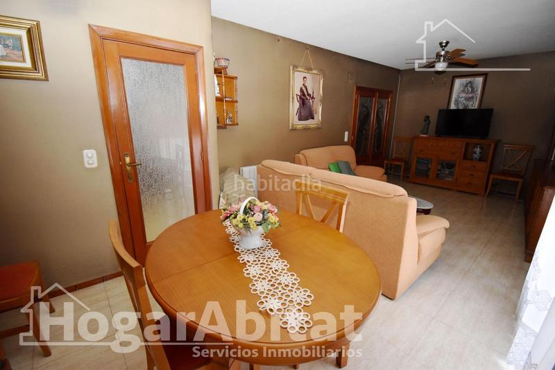 Foto b02f3778-f36a-46ed-b5b3-af8e7a8f6943. Haus mit parking in Centro Burriana