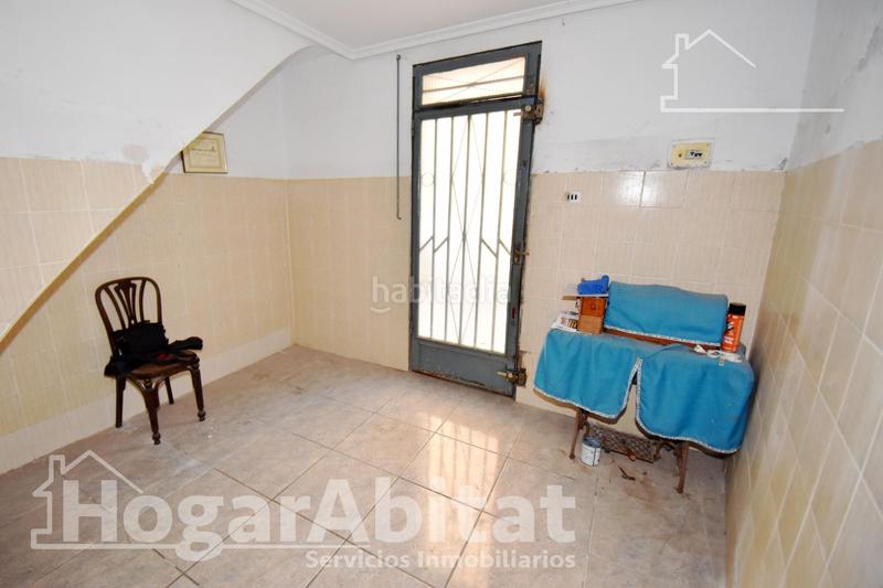 Foto 2c267c23-5b83-41a6-ae2a-f09f2dd51cf1. Casa oportunidad de inversión! casa amplia y esquinera para reformar en Villarreal / Vila - real