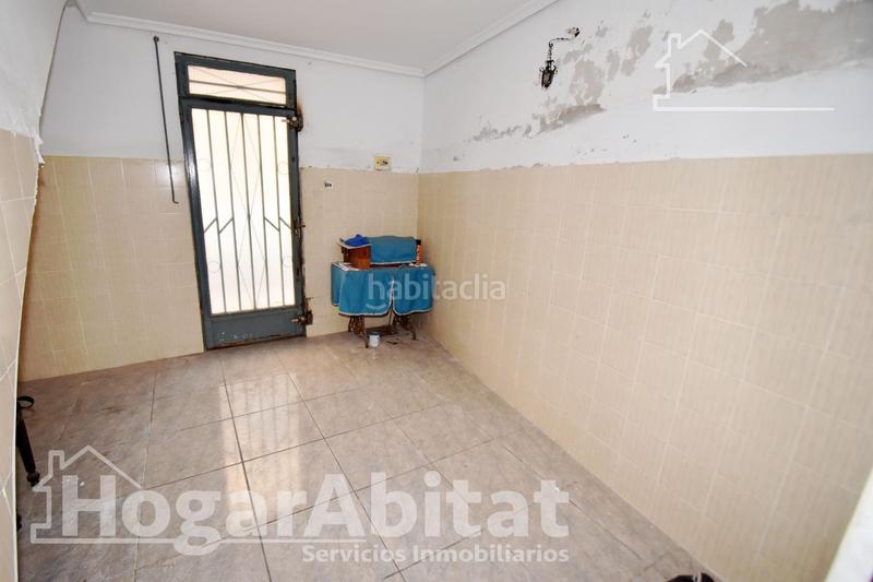 Foto ad49439e-727e-4633-ad7d-51800183dbb0. Casa oportunidad de inversión! casa amplia y esquinera para reformar en Villarreal / Vila - real