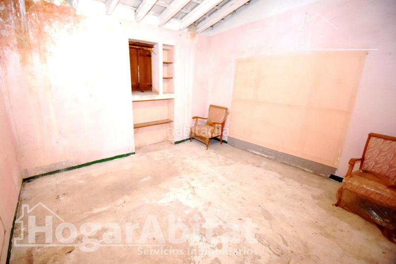 Foto db7d0308-2f75-492f-b958-4ce43f160cba. Casa oportunidad de inversión! casa amplia y esquinera para reformar en Villarreal / Vila - real