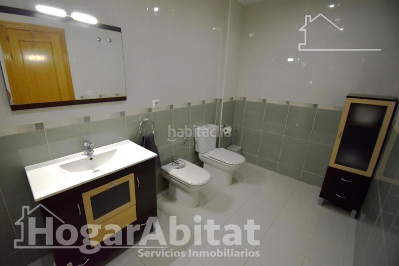 Foto 6da308d4-2449-4dbd-9c4f-9445f0ca606d. Casa adossada amb aparcament a Onda