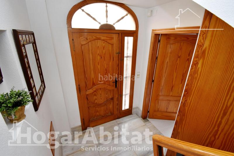 Foto fdba9ed4-3f3e-4d55-b787-6ecff3024d72. Casa con riscaldamento parcheggio in Avenida Alemania-Italia Villarreal / Vila - real