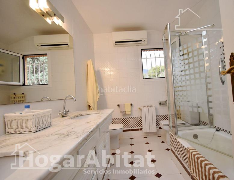 Foto 97057f94-07ba-46c3-9261-65e4abe128fa. Xalet amb calefacció aparcament piscina a Pueblo Benicasim / Benicàssim