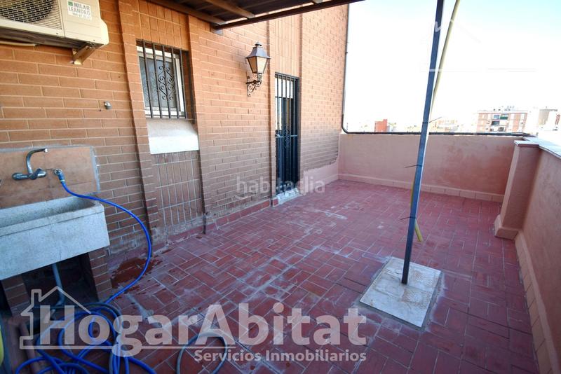 Foto 14c3fdd4-1620-483b-be4d-194b21b8db90. Attique avec parking dans Llombai Burriana