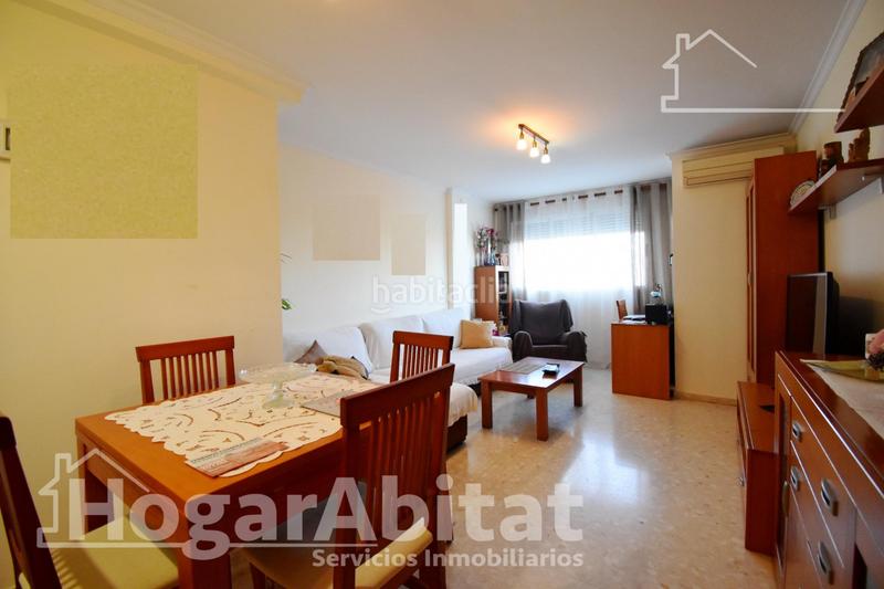 Foto b4a9ca6d-33eb-49f6-bee1-45841817717d. Appartamento con parcheggio in Oliva pueblo Oliva