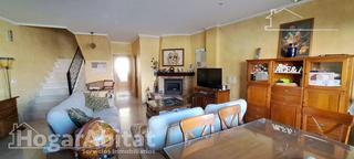 Reihenhaus  Calle vall de ebo. Adosado amplio y exterior con garaje y terraza, cerca del centro