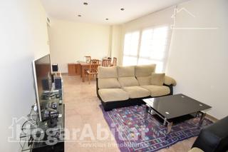 Appartement  Calle miguel de unamuno. Alto, amplio y luminoso en residencial con piscina y garaje