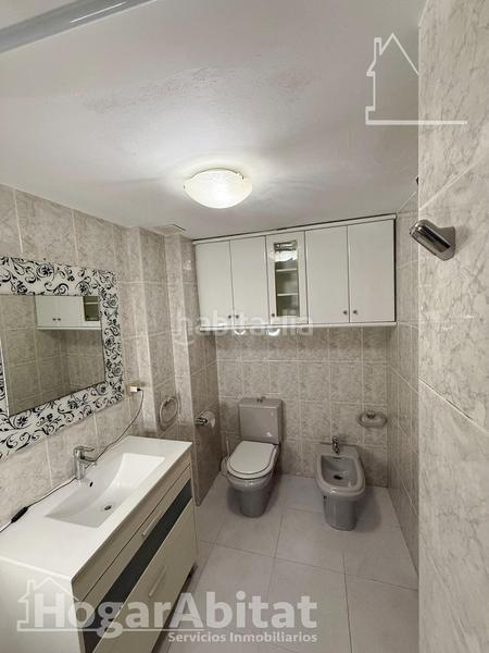 Foto 76dff22a-f8fc-4a63-9d58-1bd3bd3c7431. Piso excelente zona! bonito, muy amplio y exterior con gran terraza en Burriana