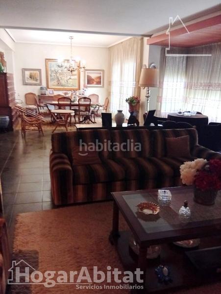 Foto 625fd429-cdb2-4ef9-810c-00d7923b1848. Piso semireformado y espacioso con balcón y ascensor en Villarreal / Vila - real