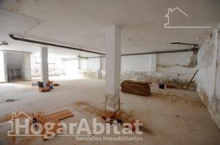 Business premise  Calle fuente. Perfecto para invertír! local comercial amplio, para reformar y