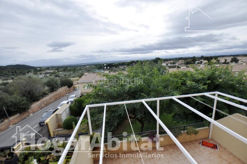 Foto 544160df-18a9-4214-ae7c-68e3461c377a. Piso en residencial con terraza, garaje, trastero y piscina en Náquera