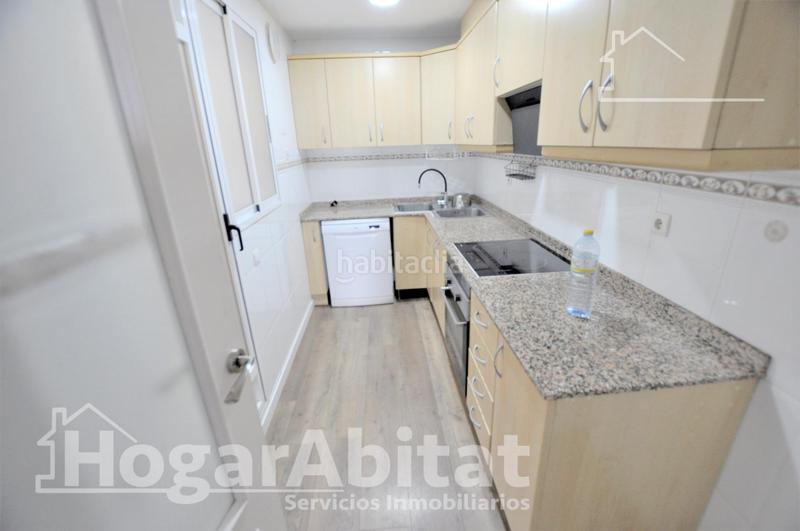 Foto 6b4248e2-d958-4580-a3a7-300624c572e9. Piso en residencial con terraza, garaje, trastero y piscina en Náquera