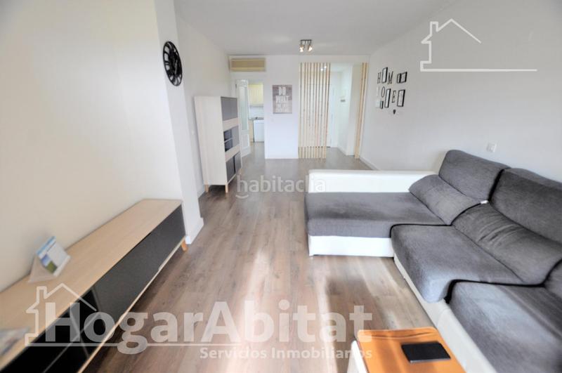 Foto f9921828-9fa9-41f4-839b-7fc03ba4e96b. Piso en residencial con terraza, garaje, trastero y piscina en Náquera