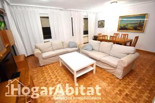 Piso  Calle amadeo i. Centro de castellón! alto, amplio y luminoso con garaje y balcón