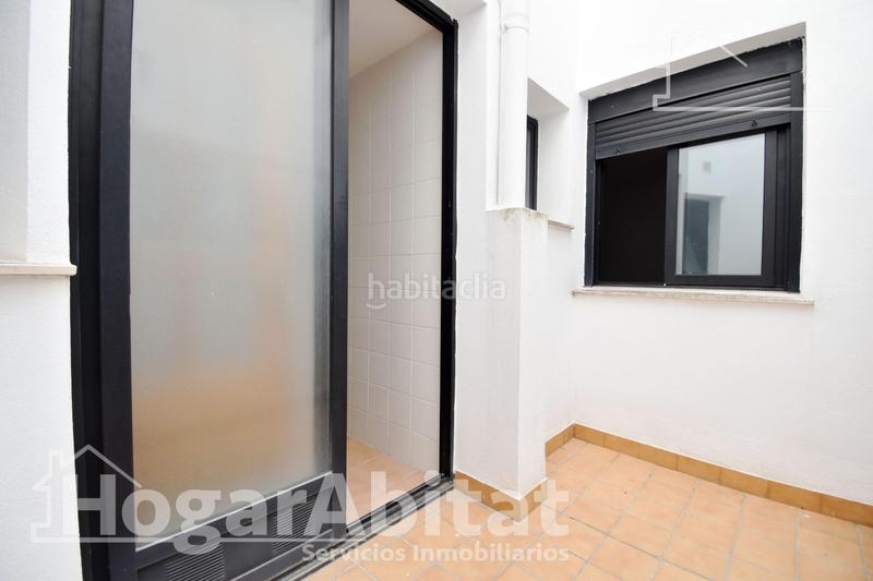 Foto 051bf9d8-e80a-4b5b-adf6-2a3fcb674619. Piso espectacular! muy amplio, bonito y luminoso con terraza, en el centro en Cullera