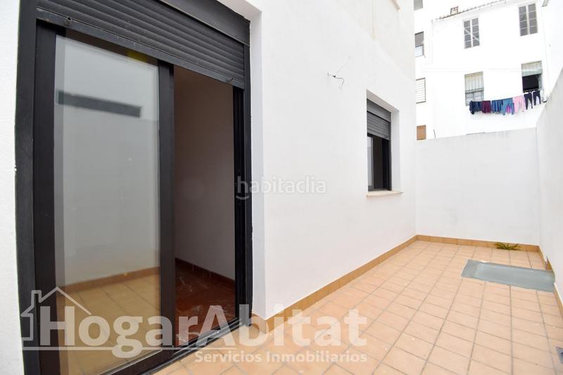 Foto 6c1c6c18-c8bf-4629-9f64-e8b6c0b29dfb. Piso espectacular! muy amplio, bonito y luminoso con terraza, en el centro en Cullera