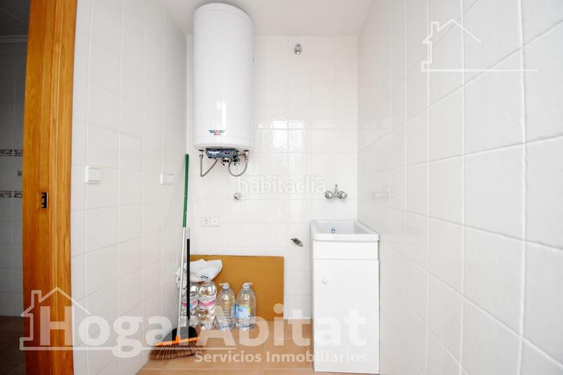 Foto e660f6fe-d181-49d9-b810-0c7305e3bc3e. Piso espectacular! muy amplio, bonito y luminoso con terraza, en el centro en Cullera