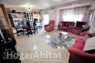 Piso  Avenida gaspar aguilar. Excelente ubicación! alto, amplio y exterior con balcón