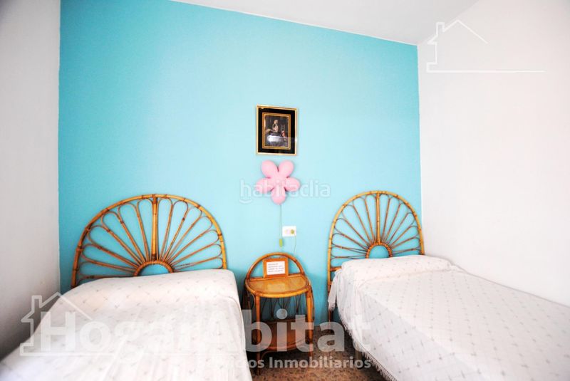 Foto 406e1ced-7bac-4575-872d-7a71dbed3d2d. Pis a Bellreguard