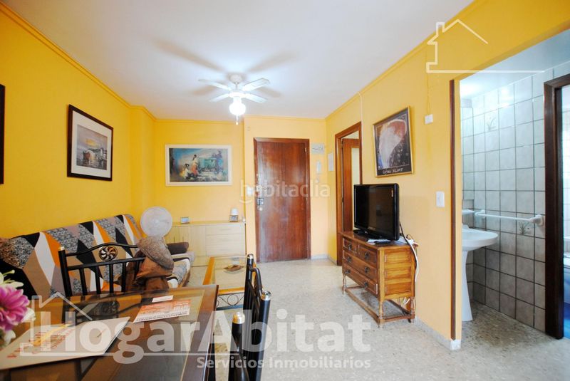 Foto d9a064dd-ad9a-4cfb-ab87-405860613c96. Pis a Bellreguard