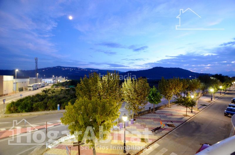 Foto 1500d339-caf2-4788-b9b0-277b9fa71bbe. Casa adosada en pleno centro! precioso adosado con garaje y terraza en Alqueria de la Comtessa (l´)