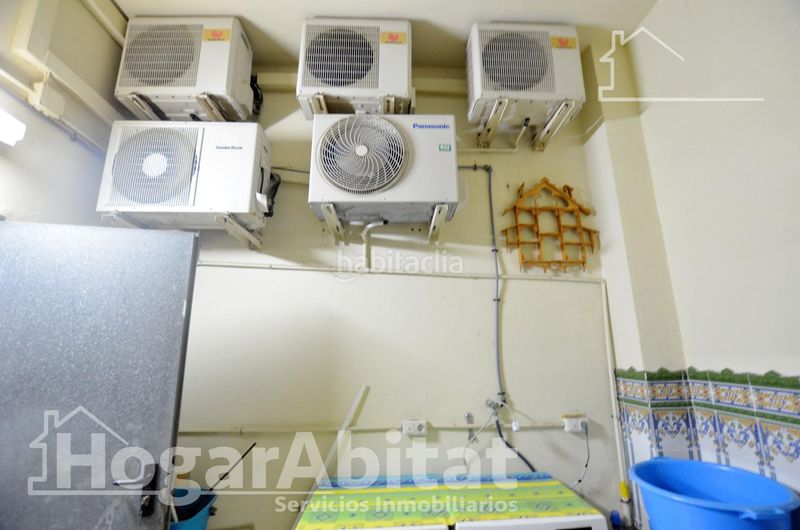 Foto f5751937-ebd9-470a-8ba3-588693f3a7d4. Casa adosada en pleno centro! precioso adosado con garaje y terraza en Alqueria de la Comtessa (l´)