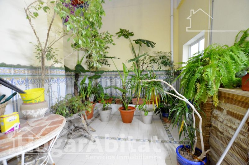 Foto fe57a47b-67f3-4593-a736-b68655d86508. Casa adosada en pleno centro! precioso adosado con garaje y terraza en Alqueria de la Comtessa (l´)