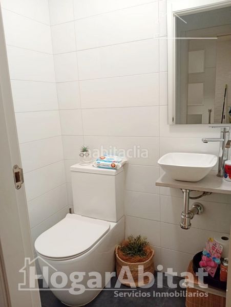 Foto 3dff53f6-0f2d-41bc-af8a-a5efe263a89b. Casa adossada amb aparcament a Onda