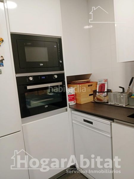 Foto b1f4b5ae-5bdd-4efc-bb29-e3b9c97883bb. Casa adossada amb aparcament a Onda