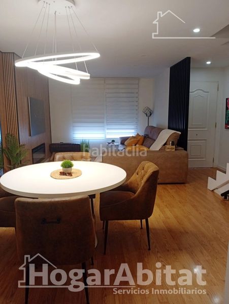 Foto b445b686-21d7-4994-a8d4-65396f7a8c07. Casa adossada amb aparcament a Onda