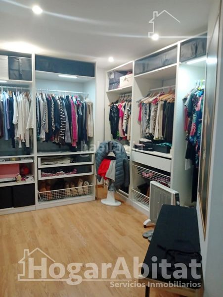 Foto c1d51779-2cb4-43d2-be38-ae0c424f8e52. Casa adossada amb aparcament a Onda