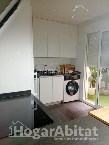 Foto d735b82c-d1e9-498b-8efb-067eb82f8c7f. Casa adossada amb aparcament a Onda