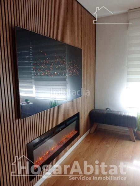 Foto e16dda72-6289-4cf6-94a8-8afeb5fbff93. Casa adossada amb aparcament a Onda