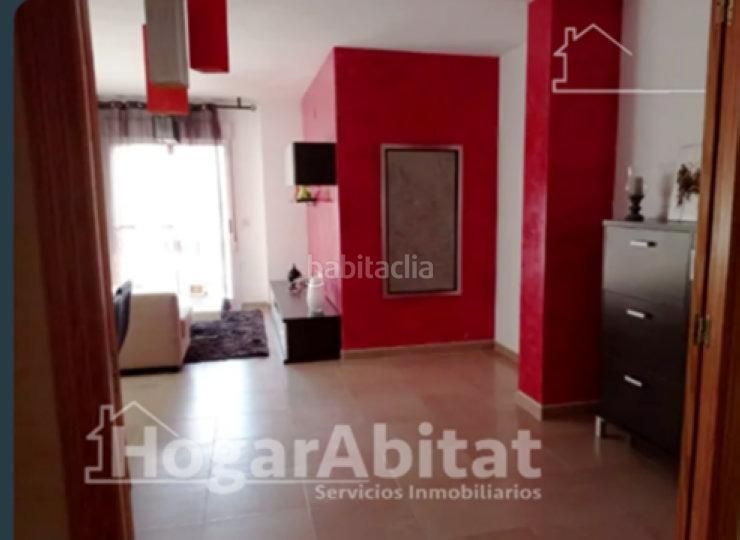 Foto a32b1ca4-0063-4097-aaab-b61af45c10c8. Pis amb aparcament a Alcora (l´)
