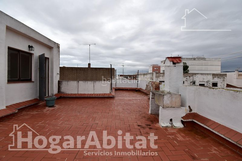 Foto 1119ee2d-ac9c-4cf7-bd19-d8e85b5538b0. Casa amb aparcament a Benirredrà