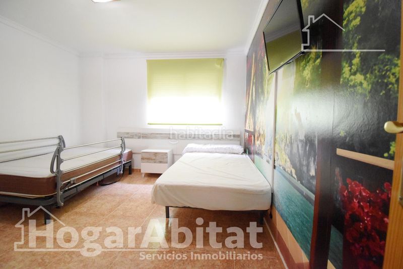 Foto 40f29492-7bbe-497d-829e-bd8fbb2c4109. Casa amb aparcament a Benirredrà