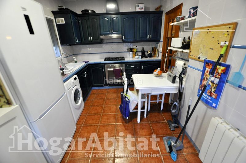 Foto 00006596-efd6-40b7-b2e7-16e97657450d. Chalet extraordinario chalet! amplio y luminoso con garaje, piscina privada y terraza en Riba - roja de Túria