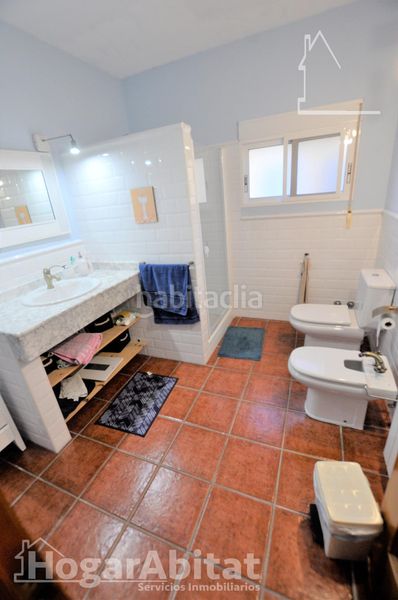 Foto 27165e63-8df3-4d27-a25b-3c6a81e9eac3. Chalet extraordinario chalet! amplio y luminoso con garaje, piscina privada y terraza en Riba - roja de Túria