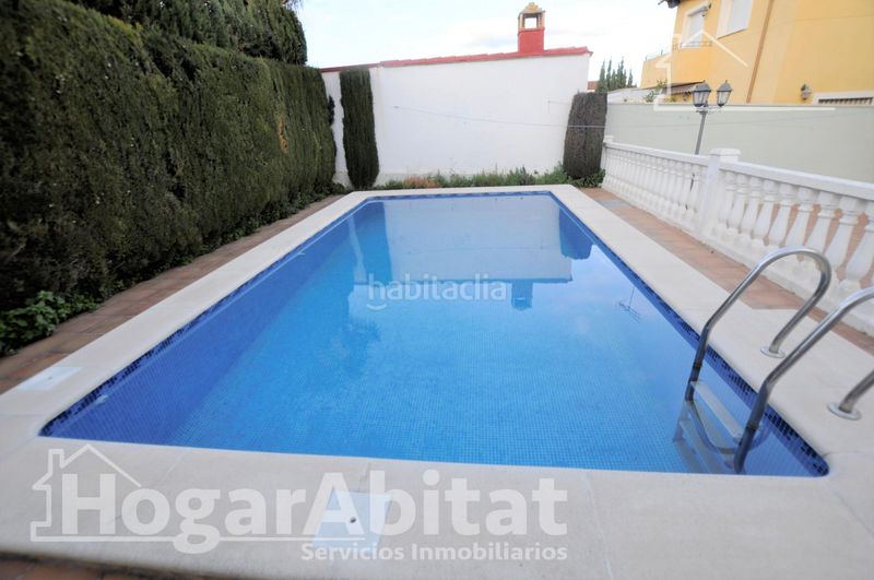 Foto 82877e15-fe02-4e28-9269-6b1aedb972f2. Chalet extraordinario chalet! amplio y luminoso con garaje, piscina privada y terraza en Riba - roja de Túria