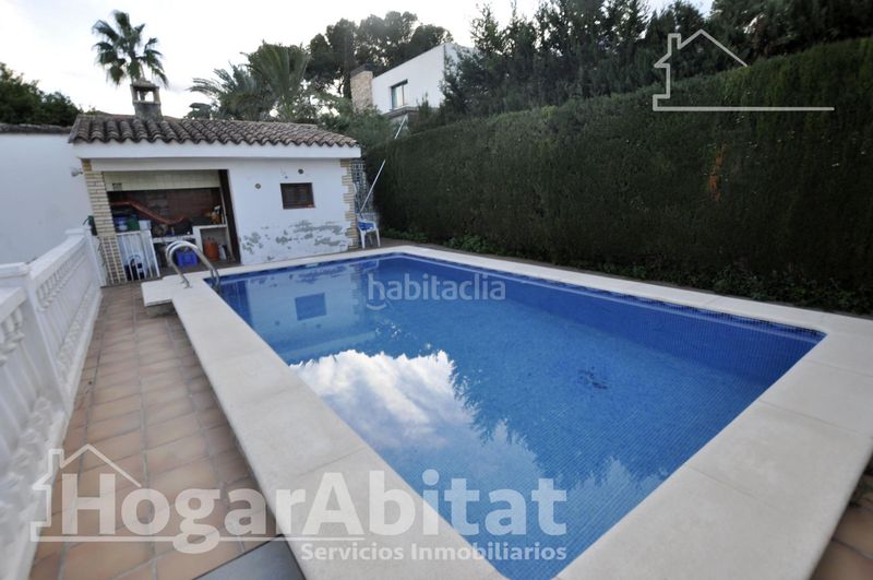 Foto ab44bf0f-1a12-4adb-897f-6a69e462f3e4. Chalet extraordinario chalet! amplio y luminoso con garaje, piscina privada y terraza en Riba - roja de Túria