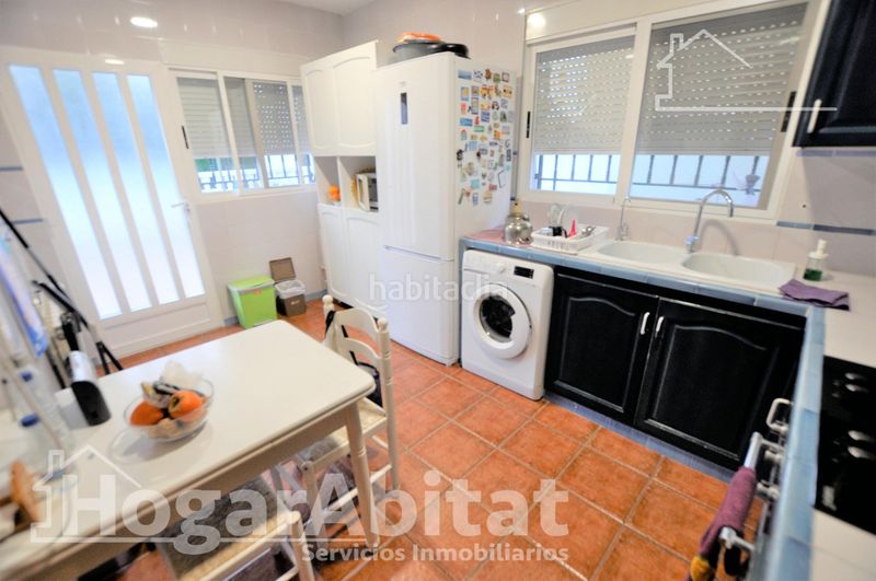 Foto ac849c84-c883-419a-9966-066d8829118f. Chalet extraordinario chalet! amplio y luminoso con garaje, piscina privada y terraza en Riba - roja de Túria