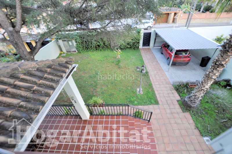 Foto dc305672-d7d8-47b2-baf6-3832b77eb3d0. Chalet extraordinario chalet! amplio y luminoso con garaje, piscina privada y terraza en Riba - roja de Túria
