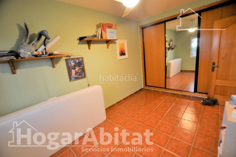 Foto deb03ba5-adb7-4531-878d-257af4cfe0c0. Chalet extraordinario chalet! amplio y luminoso con garaje, piscina privada y terraza en Riba - roja de Túria