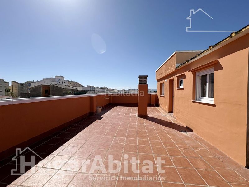 Foto d72dadc5-051a-4fc6-84da-bd795169fb6c. Àtic amb calefacció a Daimús