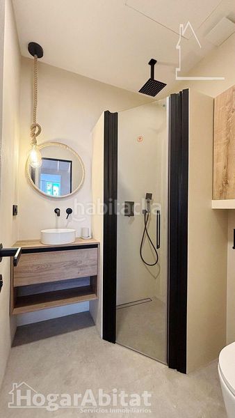 Foto 2a0e109b-9192-421c-a90a-358466494b3d. Àtic a Barrio del Centro Alicante