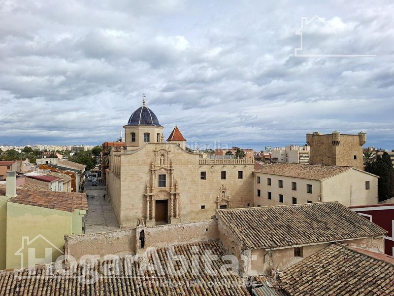 Foto 0de6a930-1257-40b5-949b-05a0b60a8f27. Pis amb aparcament a Santa Faz Alicante