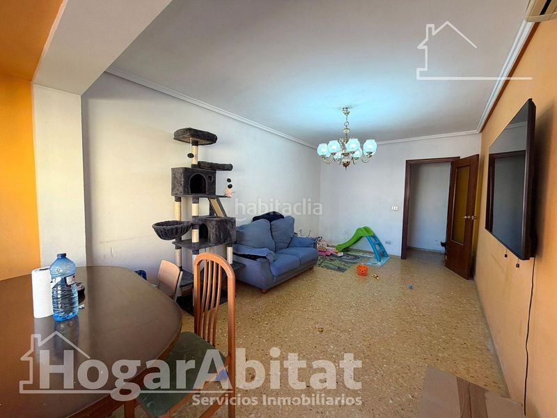 Foto bd8a75c5-5b62-45b8-8b42-e84d01c1f2f8. Pis amb aparcament a Centro puerto Sagunt