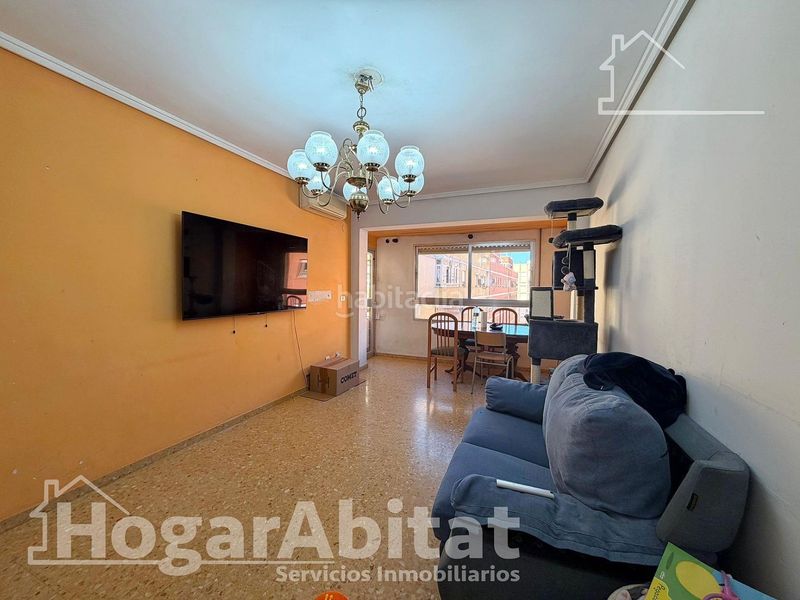 Foto f8ec9ab0-2ee2-401d-88a5-49b55cf48228. Pis amb aparcament a Centro puerto Sagunt