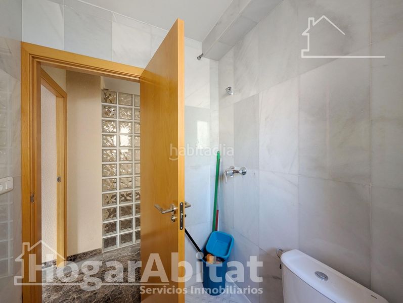 Foto 86bd526f-9120-4a42-a466-92038a4f2c14. Pis a Barrio del Centro Alicante